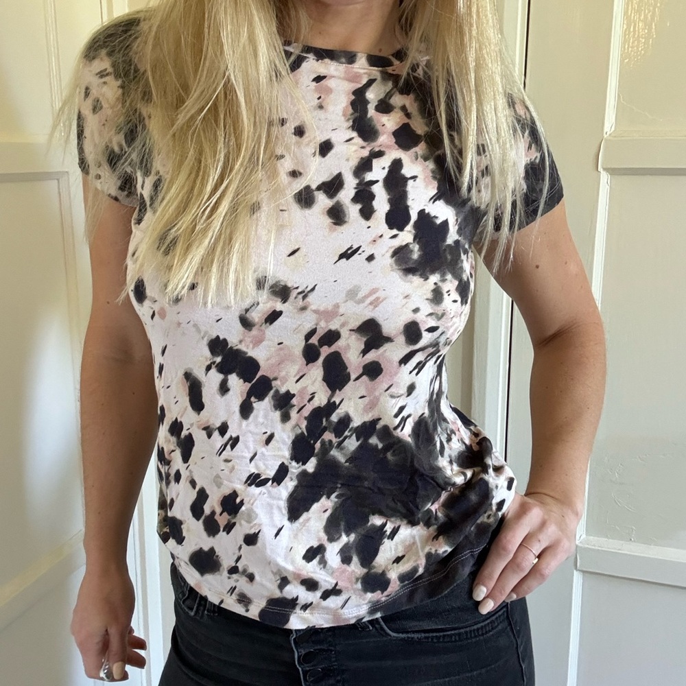 Leopard Pattern Graphic T
